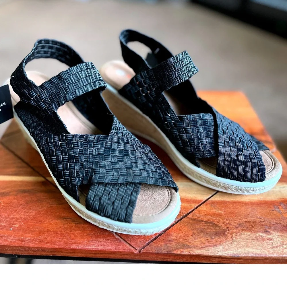 Bernie Mev Espa Buttercup Black Woven Elastic Espadrille Wedge Sandals Size 37/6